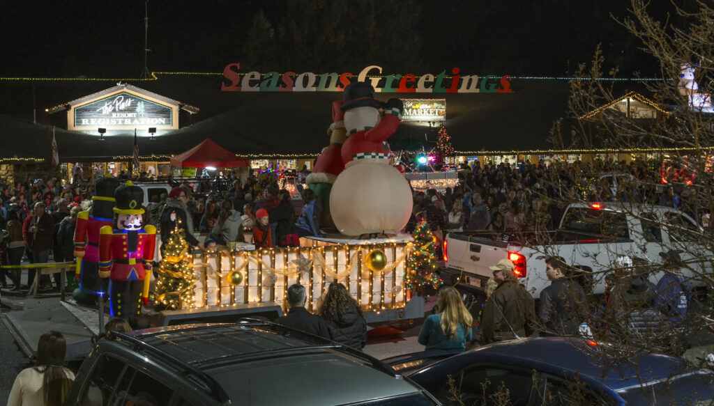 Bass Lake Christmas Tree Lighting The Pines Resort Blog